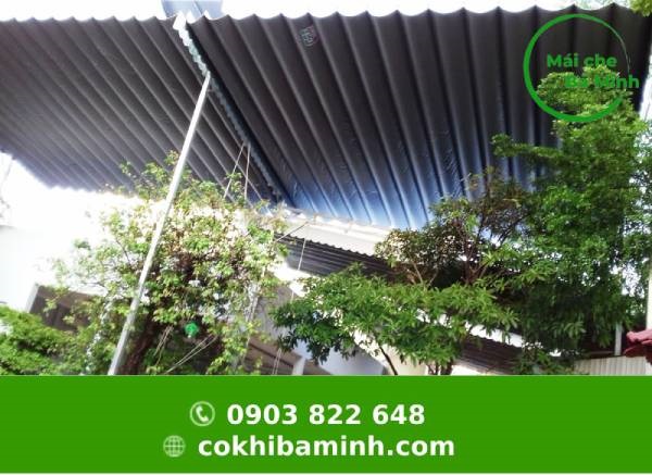 Những lợi ích của mái che xếp lượn sóng cho quán cafe 1