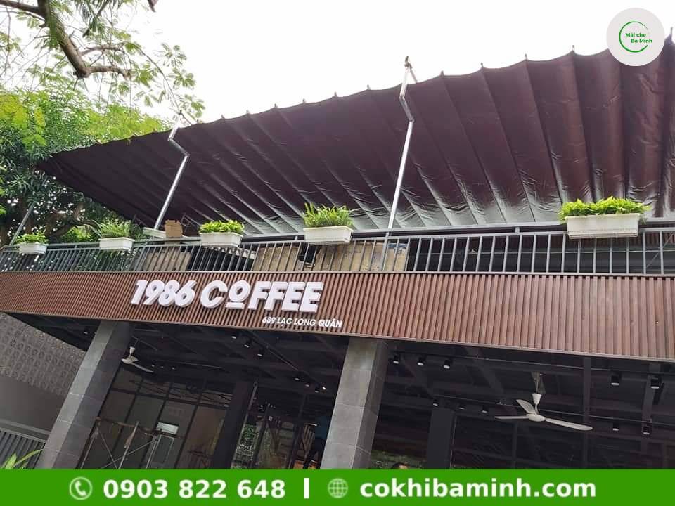 Lắp đặt mái hiên tự động cho chuỗi cafe